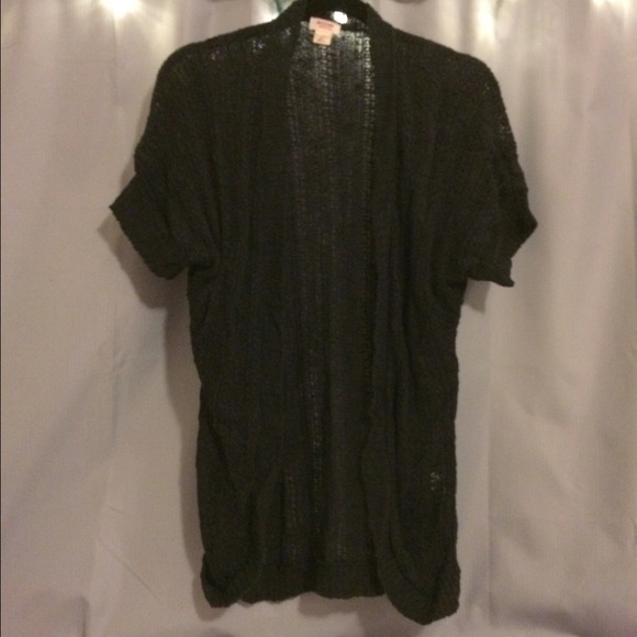 MOSSIMO KNIT SHORT SLEEVE CARDIGAN