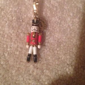 Trade for age of couture