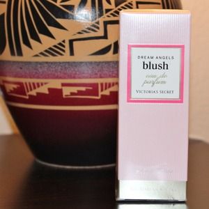 Blush perfume & Toiletrie bag bundle