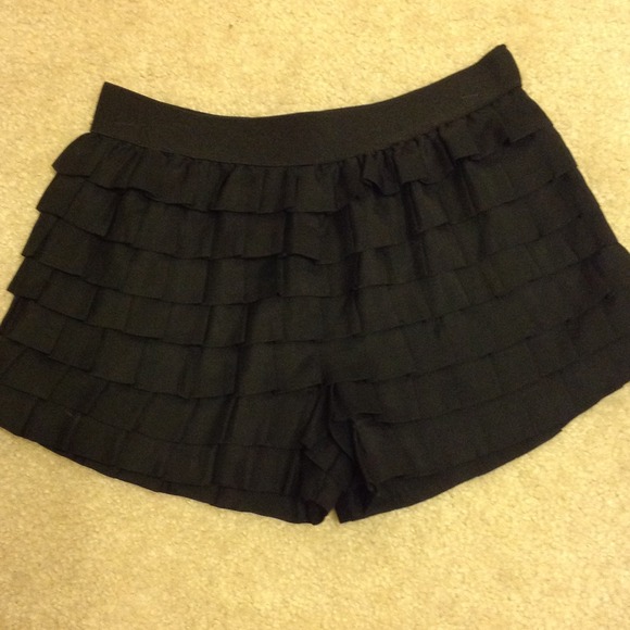 Black ruffle shorts