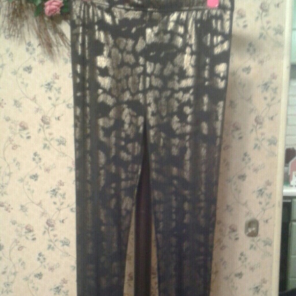 Forever 21 black & gold leggings