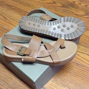 Ruff hewn light tan sandles