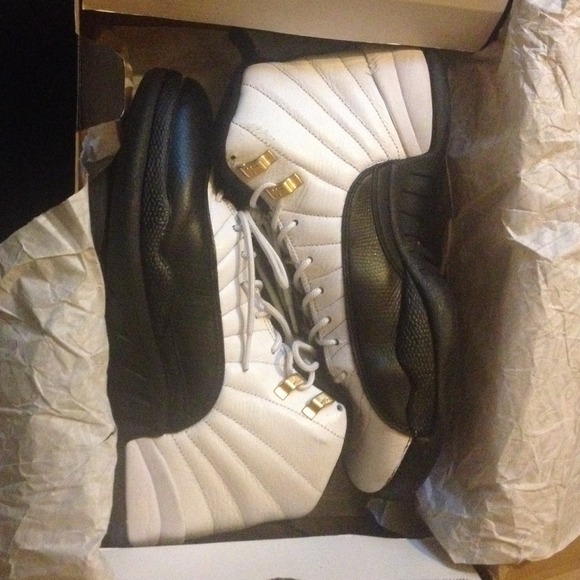 Air Jordon Rethro 12 Taxi