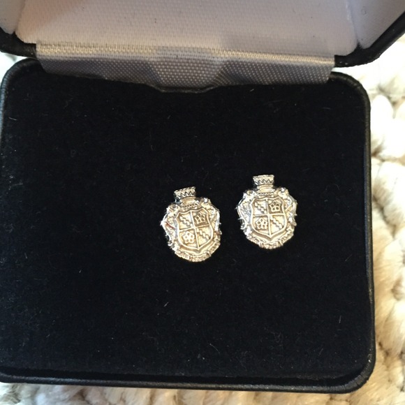 Zeta tau alpha sorority crest earrings