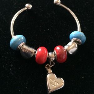 Crystal Iris Design Bracelet. NWT