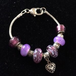 Crystal Iris Design Bracelet. NWT