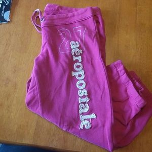 Cute pink aero capris
