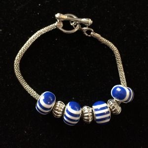 Crystal Iris Design Bracelet. NWT