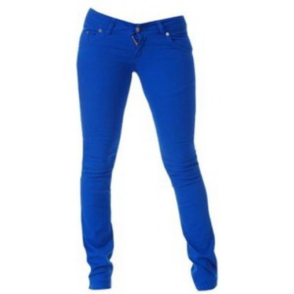 Blue skimny jeans