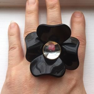 Stunning Black Flower Statement Ring