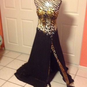 Gorgeous evening gown Reduced !