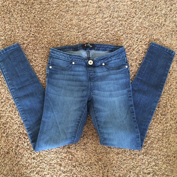 ❌❌SOLD❌❌ Jeggings - Picture 3 of 3