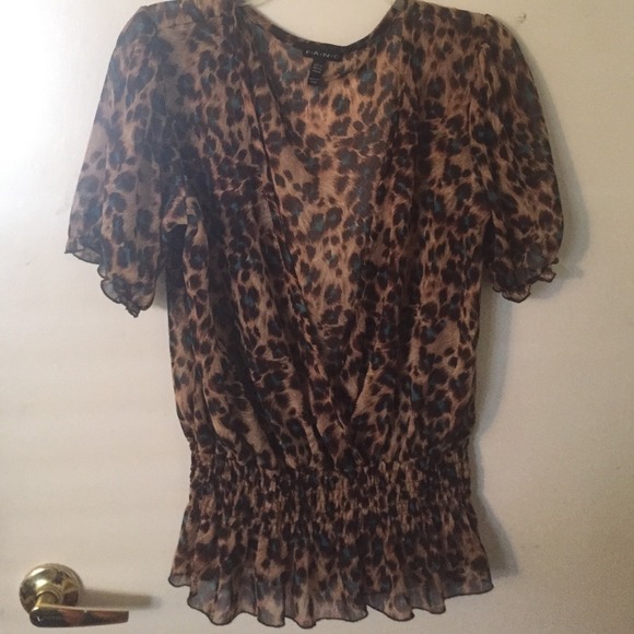 Cheetah top xl fits like large