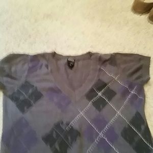 Purple great short sleeve sweater