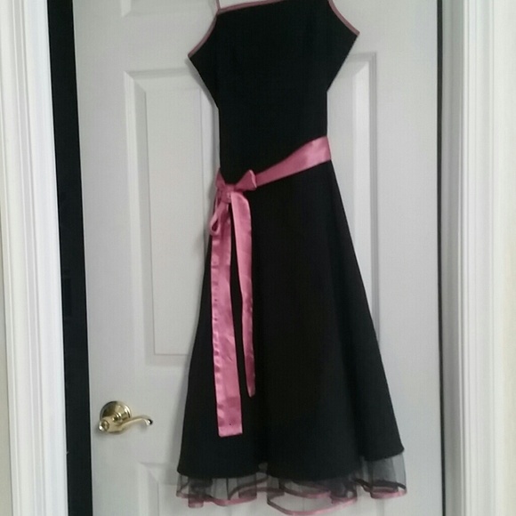 Black dress with dusty rose detail