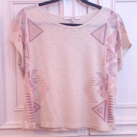 NWOT Tribal Print Top
