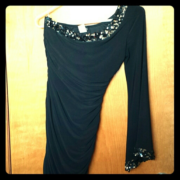 Black semi formal dress - Picture 1 of 3