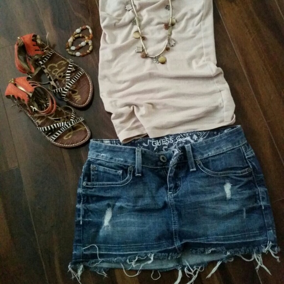 Distressed Denim Guess skirt