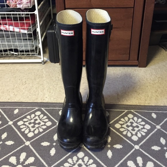 Black Hunter Boots