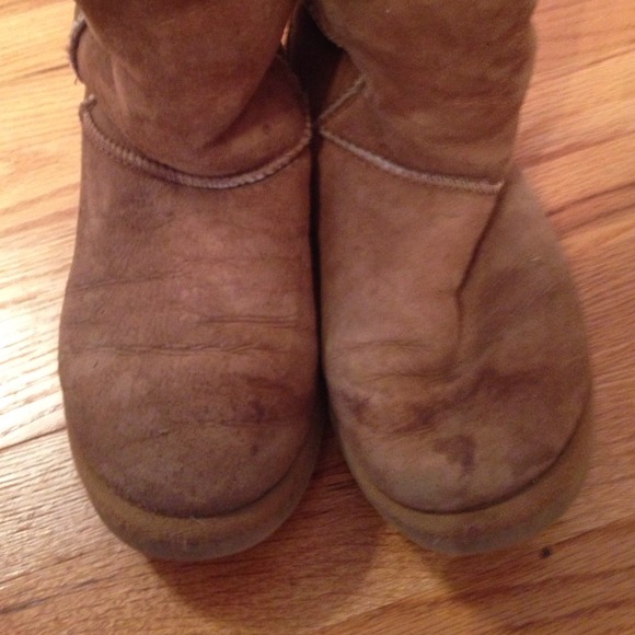 ❌SOLD❌ Tall Chestnut Uggs - Picture 2 of 4