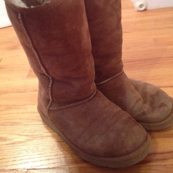 ❌SOLD❌ Tall Chestnut Uggs - Picture 4 of 4