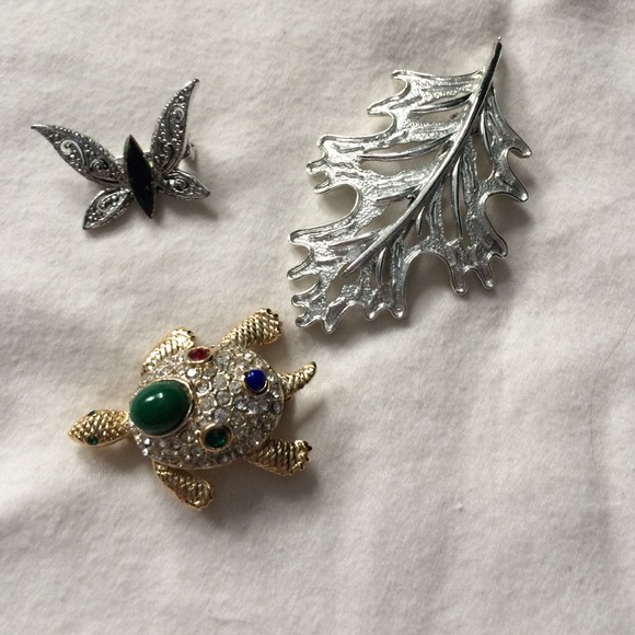 Bundle of Pins
