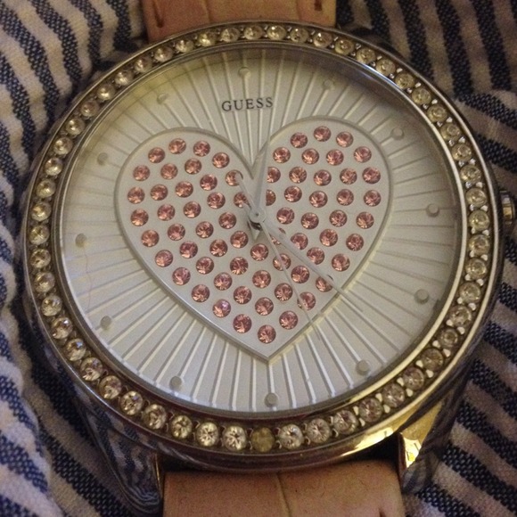 Beautiful Guess Swarovski Crystal Watch - Picture 1 of 4