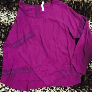 🚫🚫ON HOLD🚫🚫Brand New Top with lace