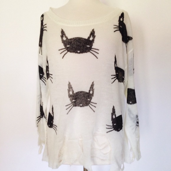 ❌ SOLD ROMWE Cat Sweater