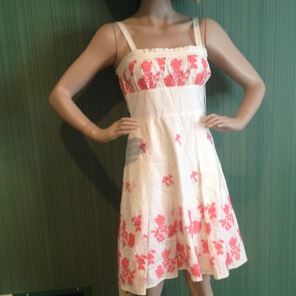 NWT sundress - Picture 1 of 4