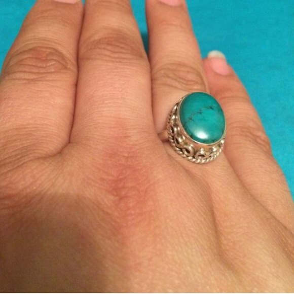 Turquoise - Picture 2 of 2