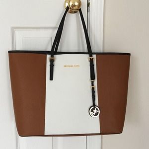 Michael Kors Tote