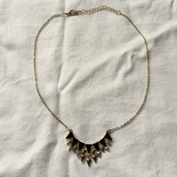 Gold/Black necklace