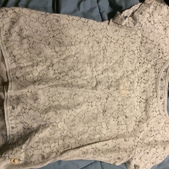 Hollister lace tee