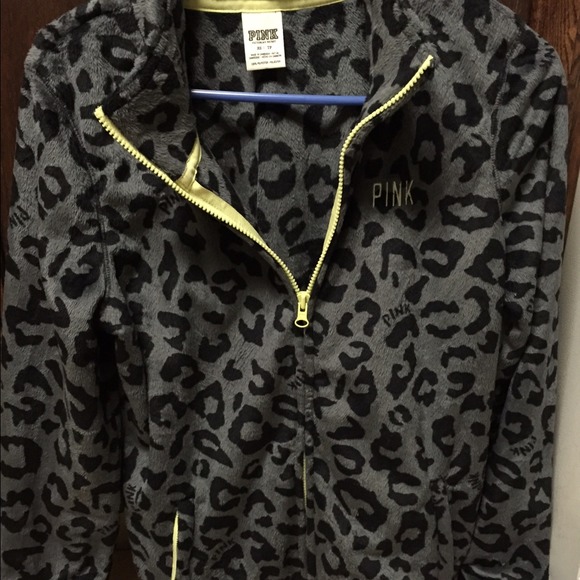 SOLD Rare Victoria secret leopard fleece
