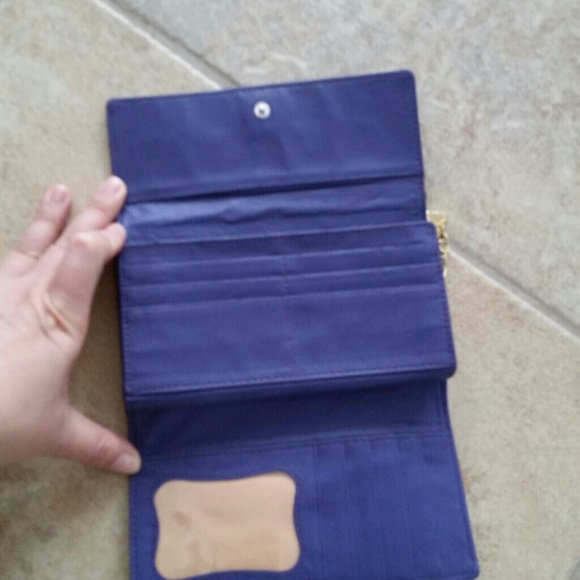 new purple wallet - Picture 2 of 3