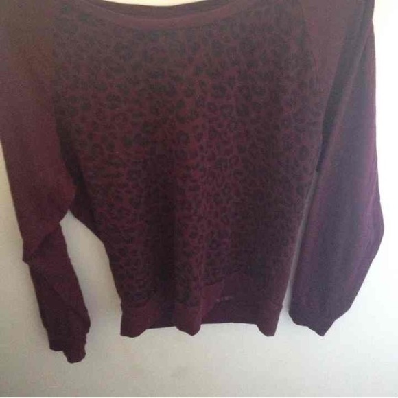 VS Maroon cheetah print top