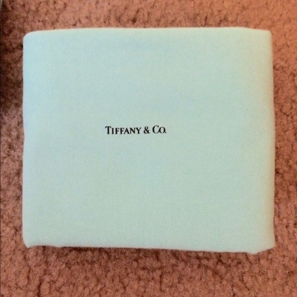❌ON HOLD❌Tiffany and Co. Dust Bags FOR @nyuusc