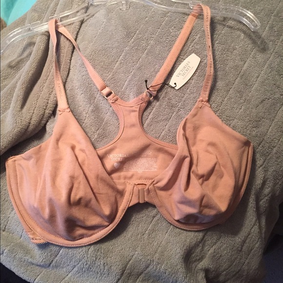 Victoria Secret Nude Underwire Bra
