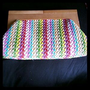 Woven clutch