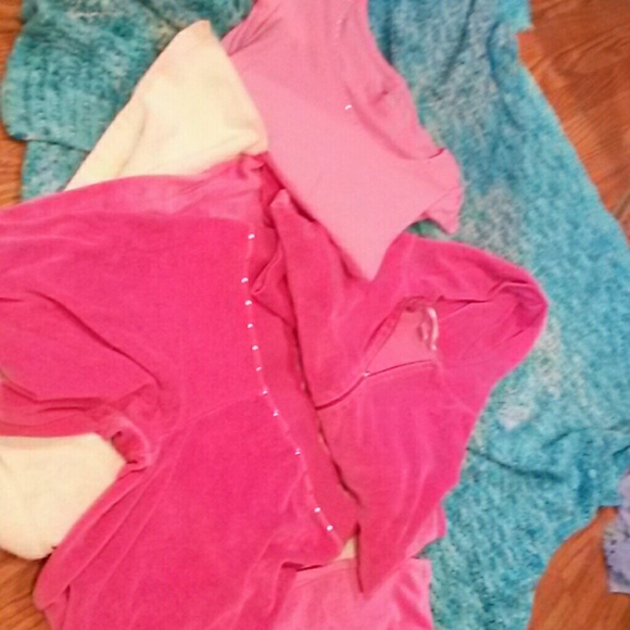 VS  3 PC STUDDED PINK VELOUR SET! - Picture 4 of 4