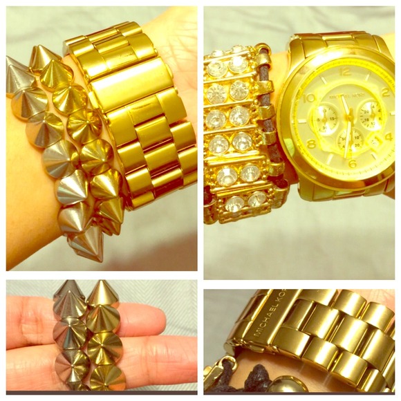 Bundle for @breannammoore