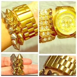 Bundle for @breannammoore