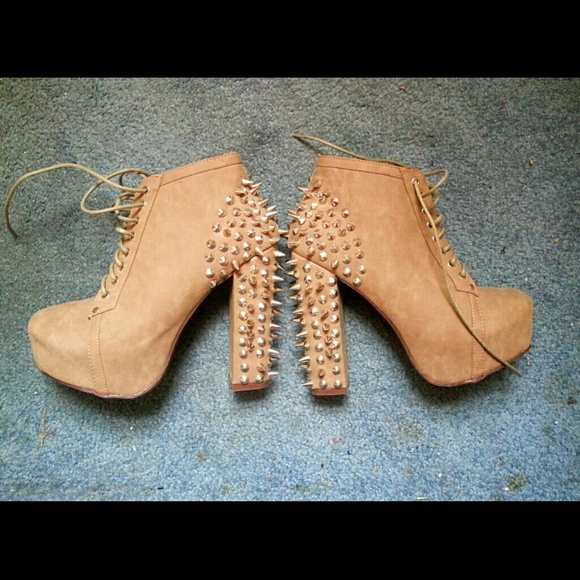 Taupe/brown spiked platform club heels