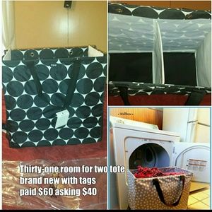 🚫 SOLD 🚫THIRTY-ONE room for two utility tote