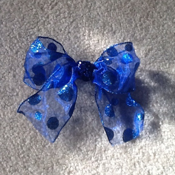 Cheer Bow