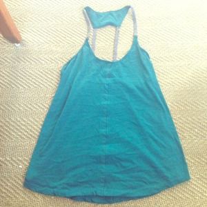 ❤️SOLD❤️Alo yoga top