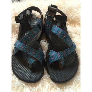 Chaco's size 7