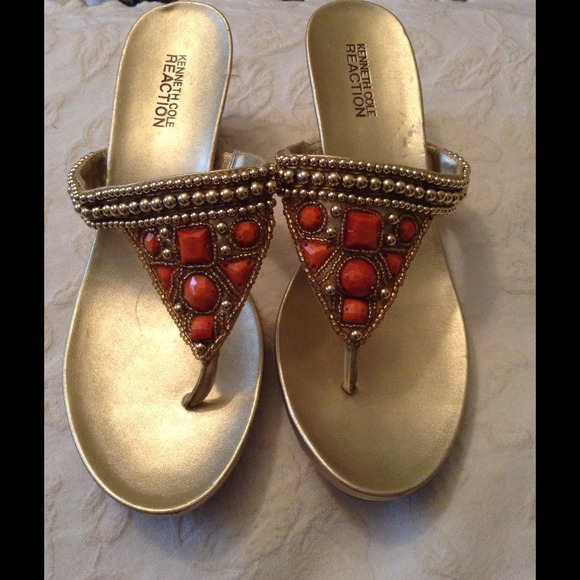 Kenneth Cole sandals