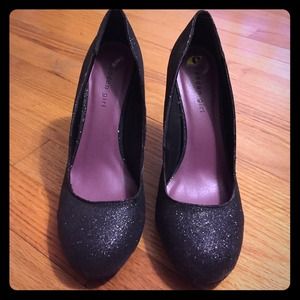 REDUCED Madden Girl Black Glitter Heels